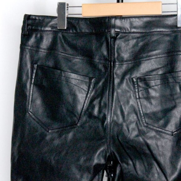 Riani Designer Black Faux Leather Pants Size 12 - Picture 7 of 15